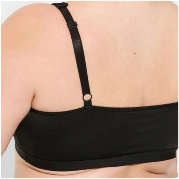 Torrid Lightly Lined Microfiber Plunge Bralette Padded Rich Black Size 1 (1X) - Picture 4 of 5